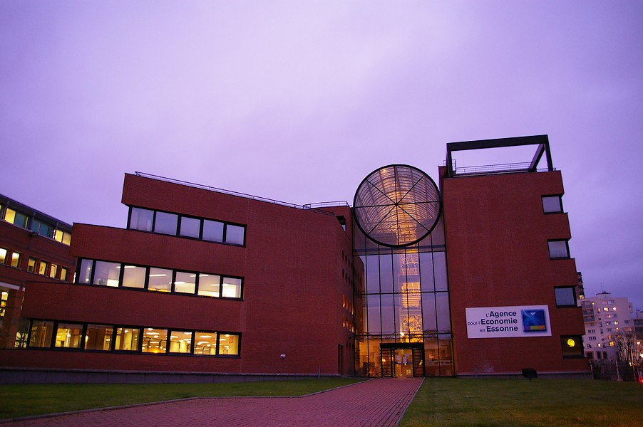 Chambre de Commerce et d Industrie de l Essonne de nuit: Chambre de Commerce et d Industrie de l Essonne de nuit 010